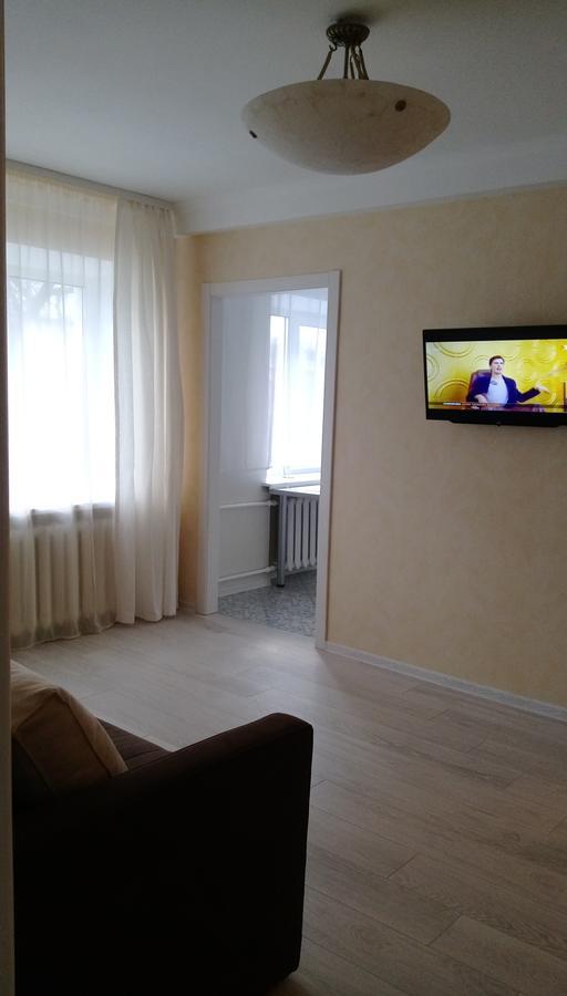 Apartment On Prospiekt Pobiedy 18 *
