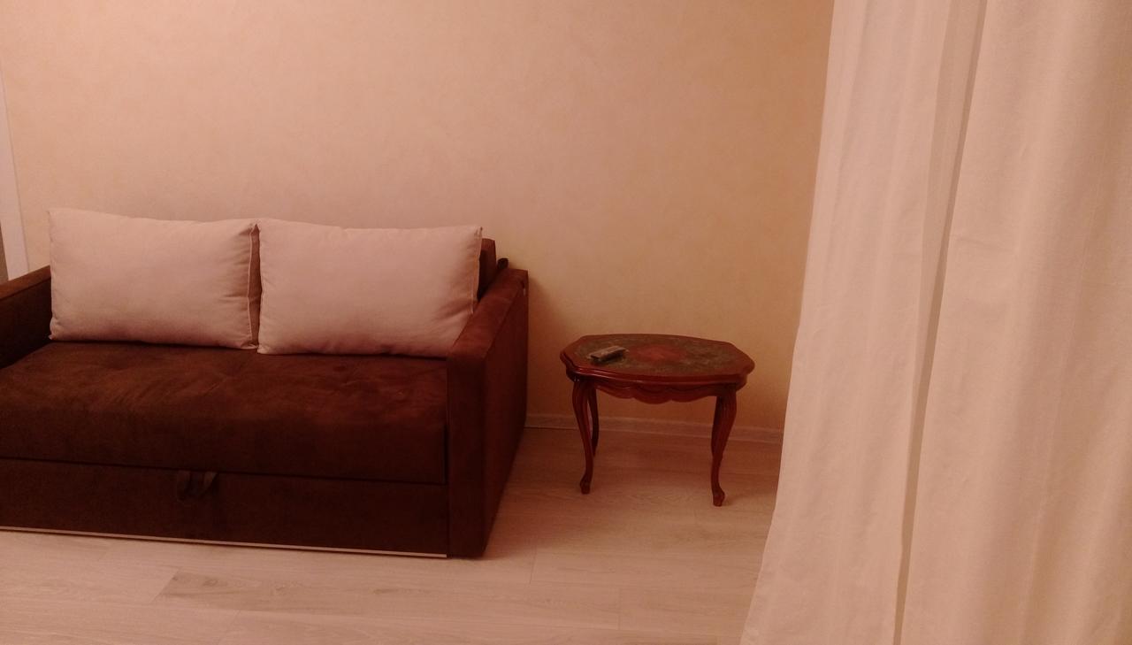 Apartment On Prospiekt Pobiedy 18 *