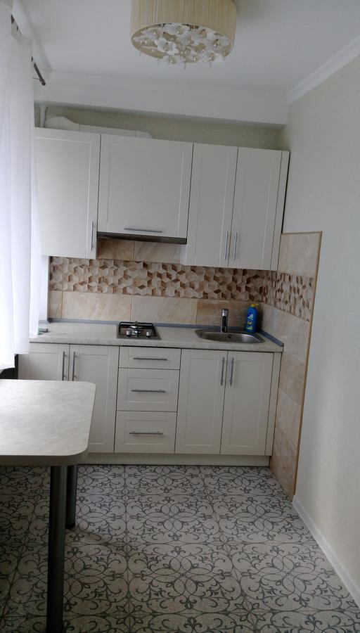 Apartment On Prospiekt Pobiedy 18 *