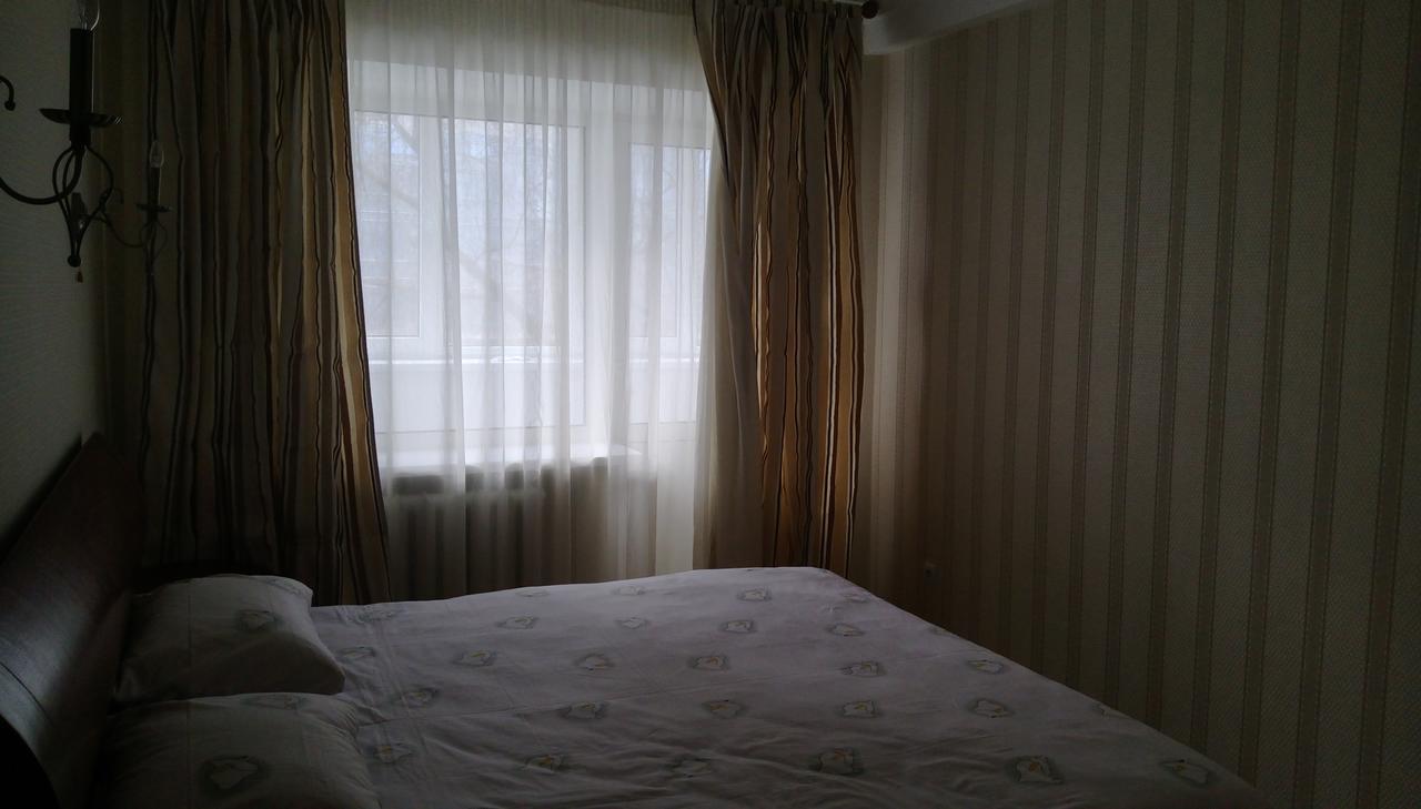 Apartment On Prospiekt Pobiedy 18 *